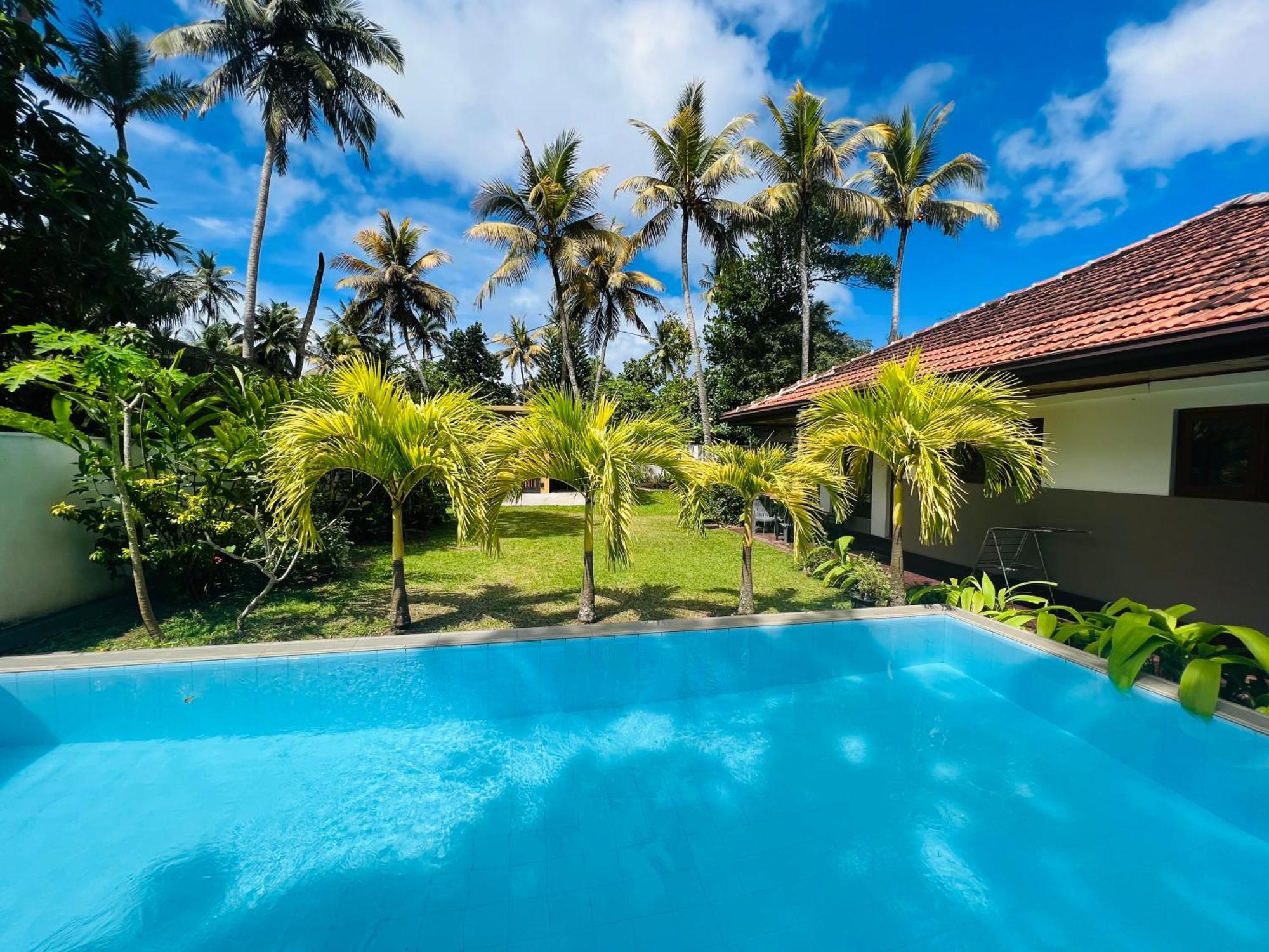Jaya Villa Hikkaduwa Buitenkant foto