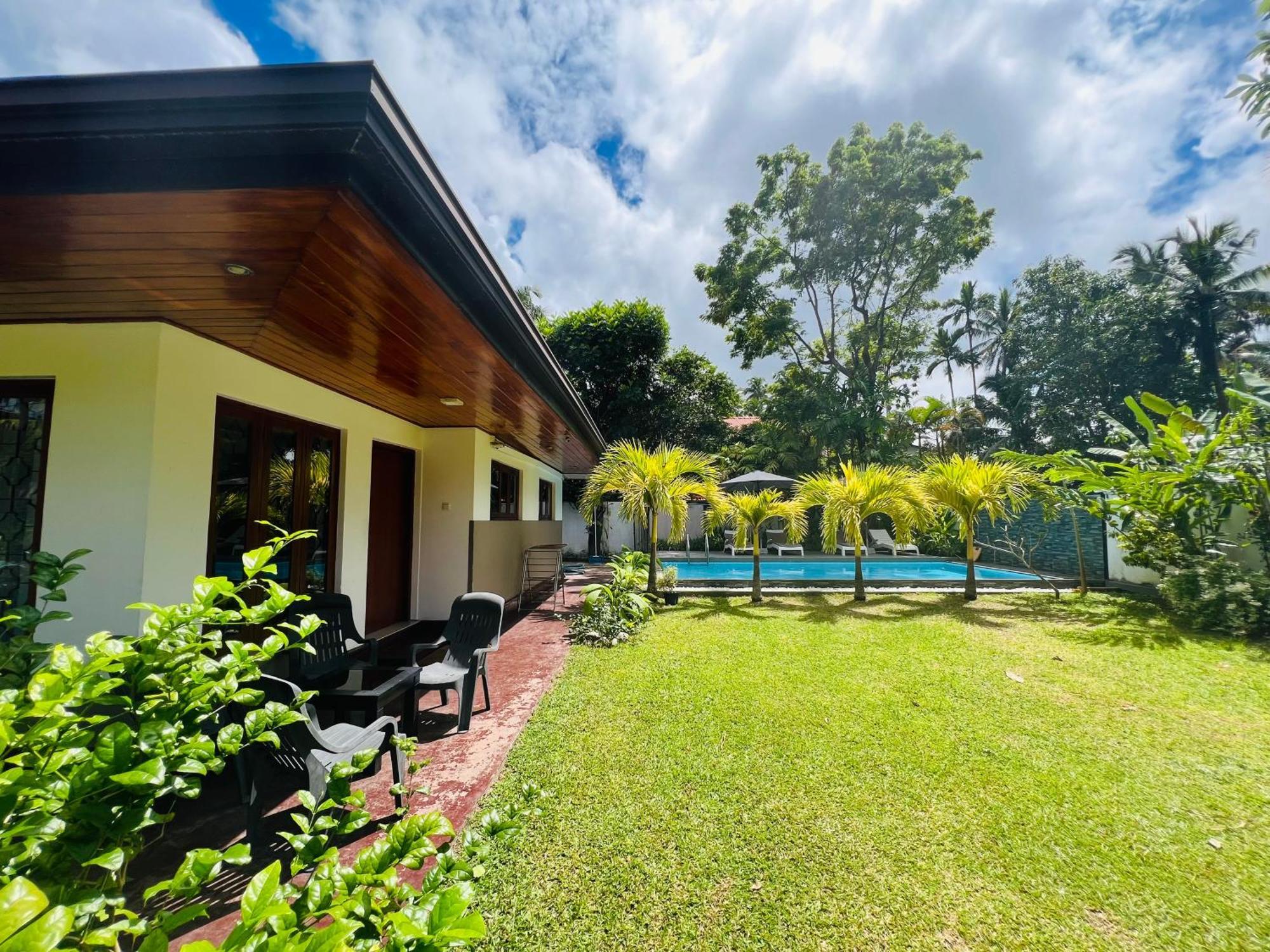 Jaya Villa Hikkaduwa Buitenkant foto