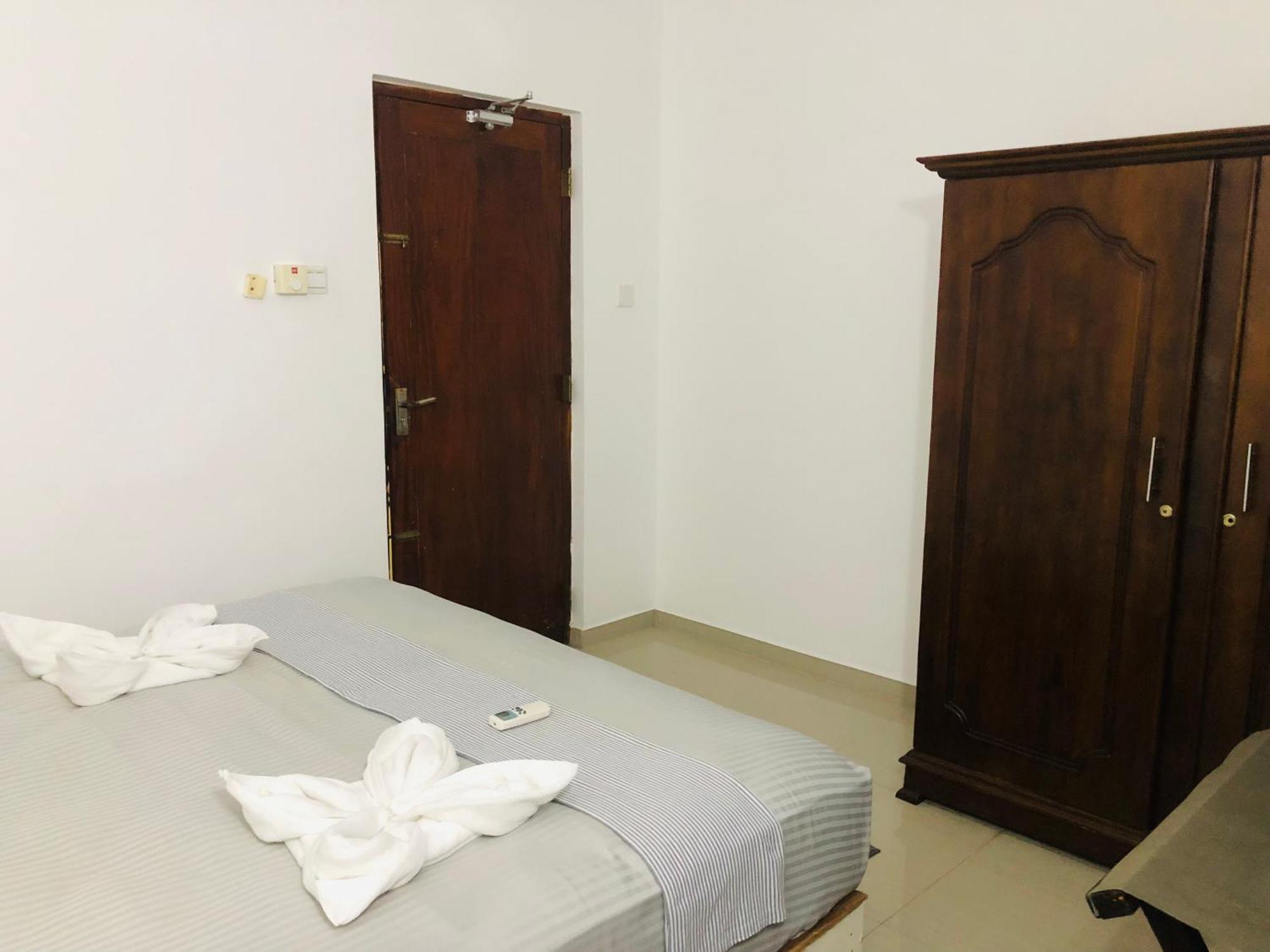 Jaya Villa Hikkaduwa Buitenkant foto
