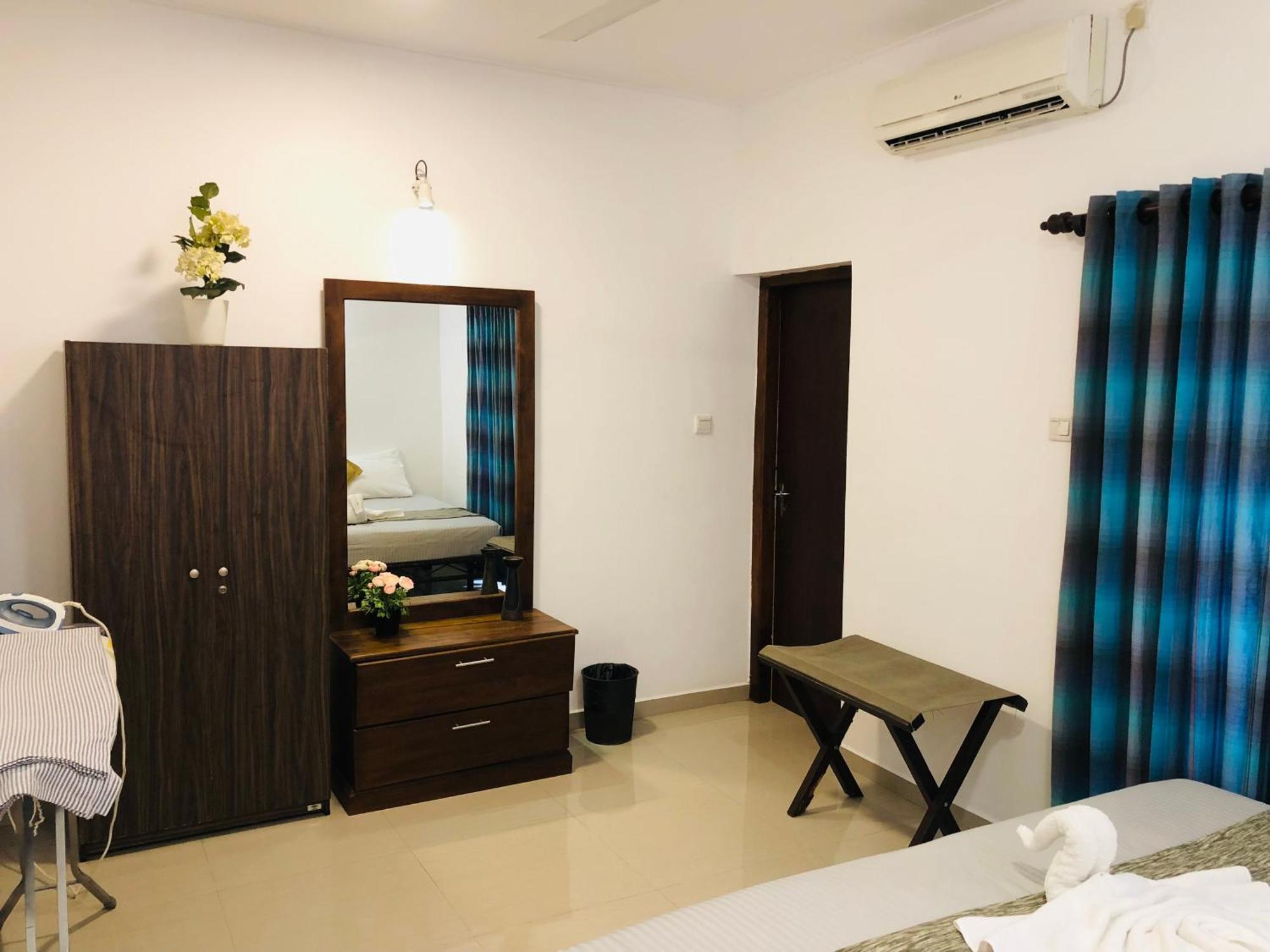 Jaya Villa Hikkaduwa Buitenkant foto