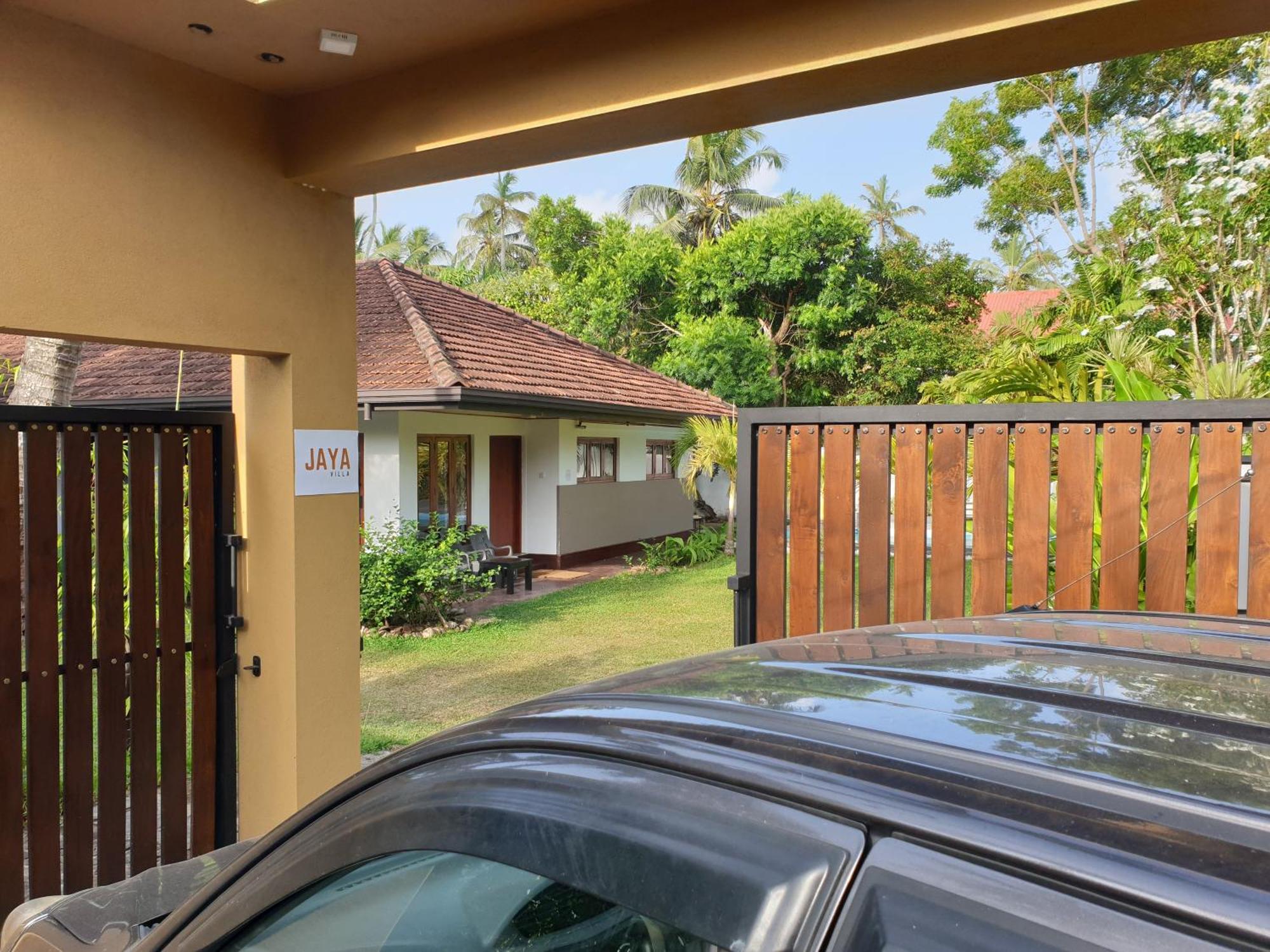 Jaya Villa Hikkaduwa Buitenkant foto