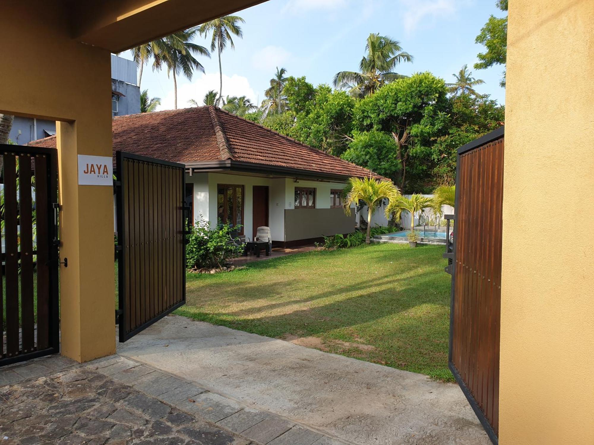 Jaya Villa Hikkaduwa Buitenkant foto